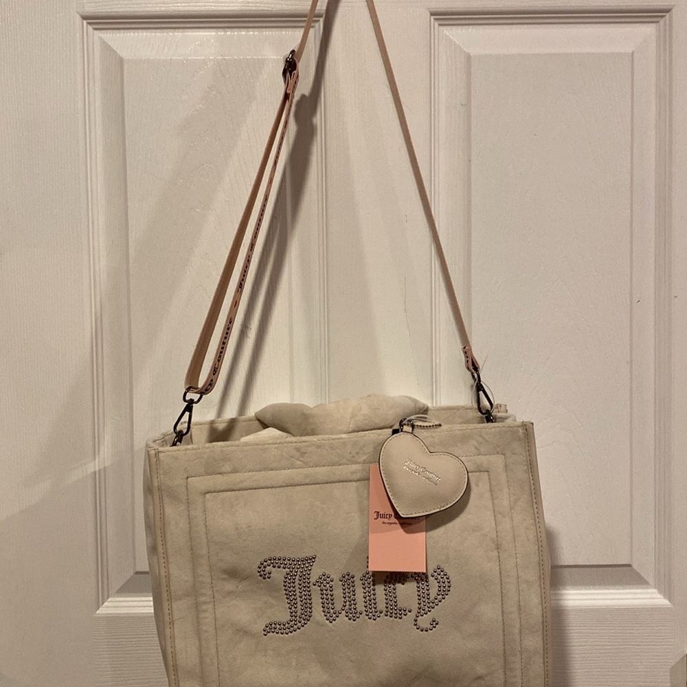BNWT JUICY COUTURE Extra Spender Large Tote in Angel White - Picture 8 of 8